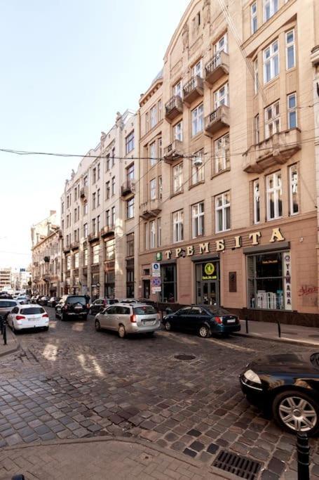 Apartment On Kopernyka Street 5 Lviv Exterior photo
